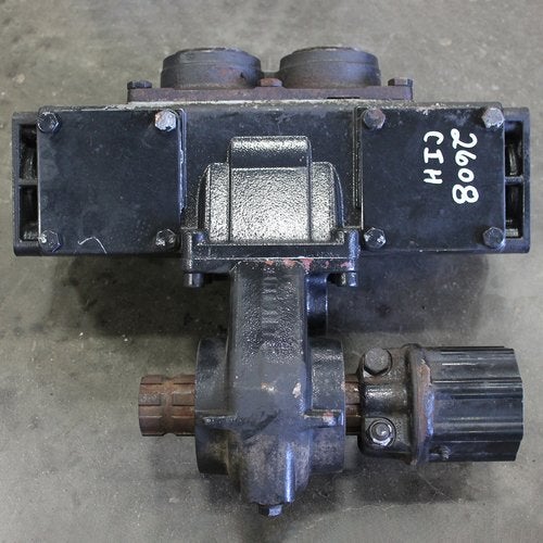 3.2kg                                                         Fits Case IH Corn Head：2606,2608,2612,5505，5506 — 84972763
