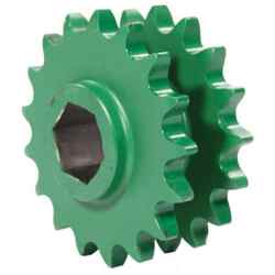 17T,17T SPROCKET FOR JOHN DEERE ROUND BALER 330, 335, 375, 385, 430, 435, 446, 447, 448, 457, 458, 466, 467, 530, 535, 546, 557, 558, 566, 567 — AE39301