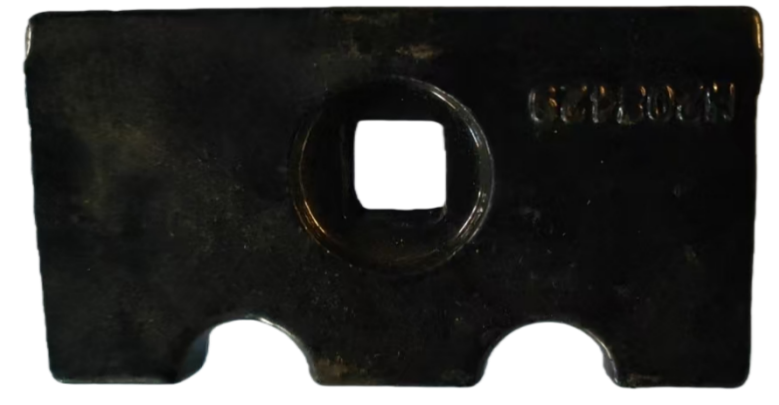 WEAR PLATE FOR JOHN DEERE COMBINE — H208429